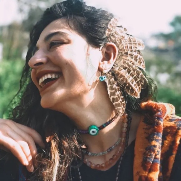 Bohemian Tribal Feather Gold Ear Cuff Earring - Picture 4 of 15